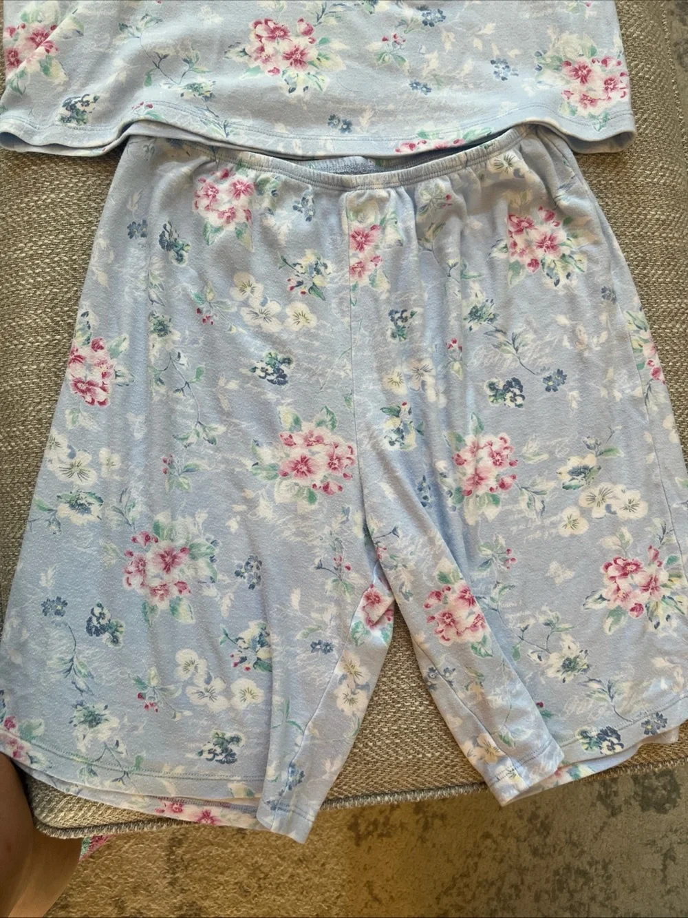 Karen Neuburger Pajama Set Womens Small S New Floral Blue Short Sleeve Shorts